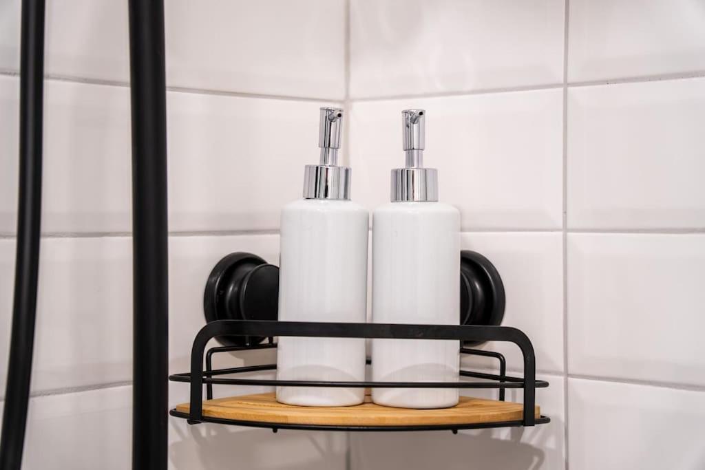 Modern Flat In Old Town Kaunas - Free Parking & Self Check-In Kültér fotó
